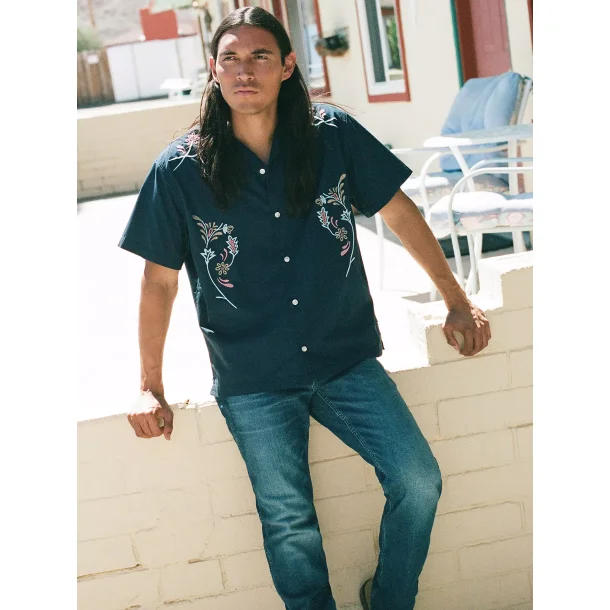 Wrangler - Skjorte - Resort Shirt - Navy Floral