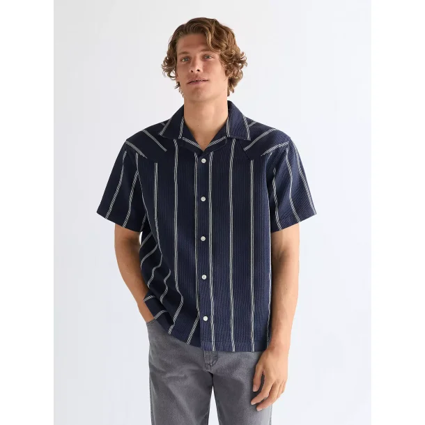 Wrangler - Skjorte - Resort Shirt - Navy White