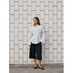 Neo Noir - Bermuda Shorts Hannah - Black