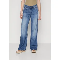 Wrangler - Jeans World Wide - Promises Kept