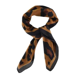 By Str - Callie Trklde 