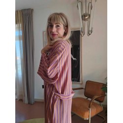 Relove And Roses - Lang Silke Kimono - Rosa