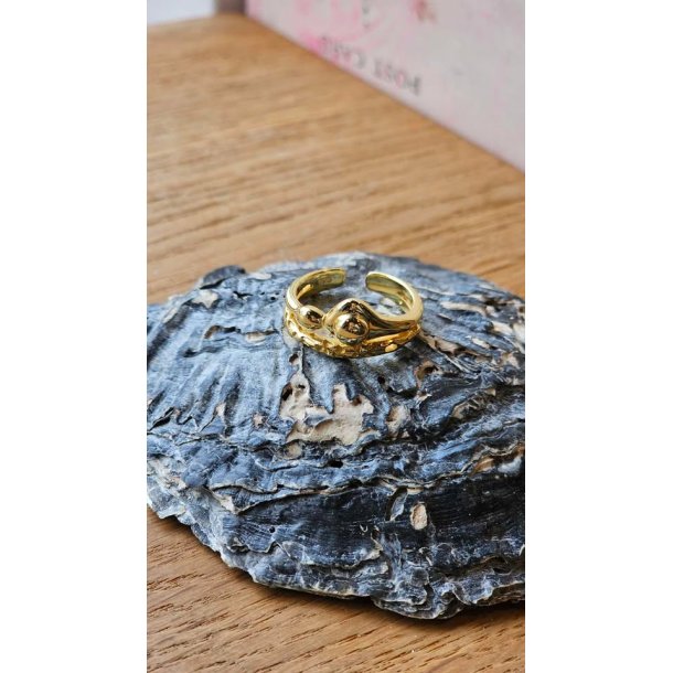 By Str - Ring Esther - Forgyldt