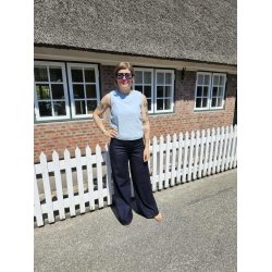 Wrangler - High Rise Jeans - Canyon - Denim Lines