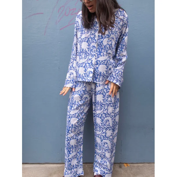 Craft Sisters - Pyjamas Blockprint - Blue Flower