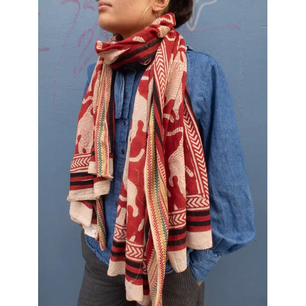 Craft Sisters - Trklde Bagru scarf 01 - Red