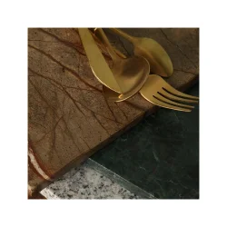 Au Maison - Skrebrt Marmor - 30 x 15 cm.