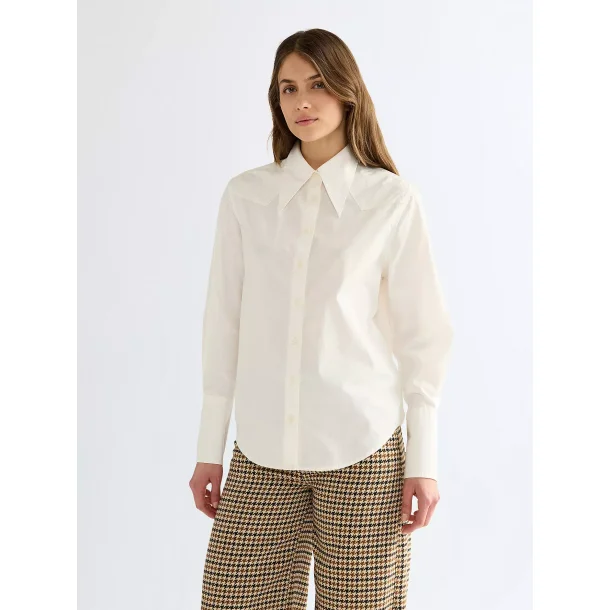 Wrangler - Skjorte - Drama Collar Shirt Egret