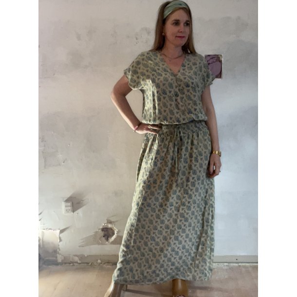 Relove And Roses - Kjole Cille Lys oliven