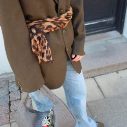 By Str - Anita Trklde  Brun Leopard/  Gr Zebra