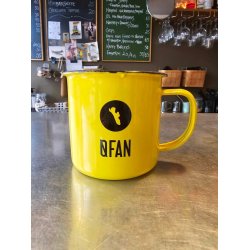 FAN - Emalje krus - Gult med sort FAN logo