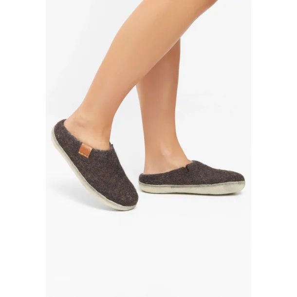 Ca'shott Copenhagen - House Slip On Shoe - Caslaura Wool - Brown